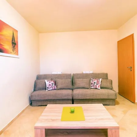 Apartment Luna